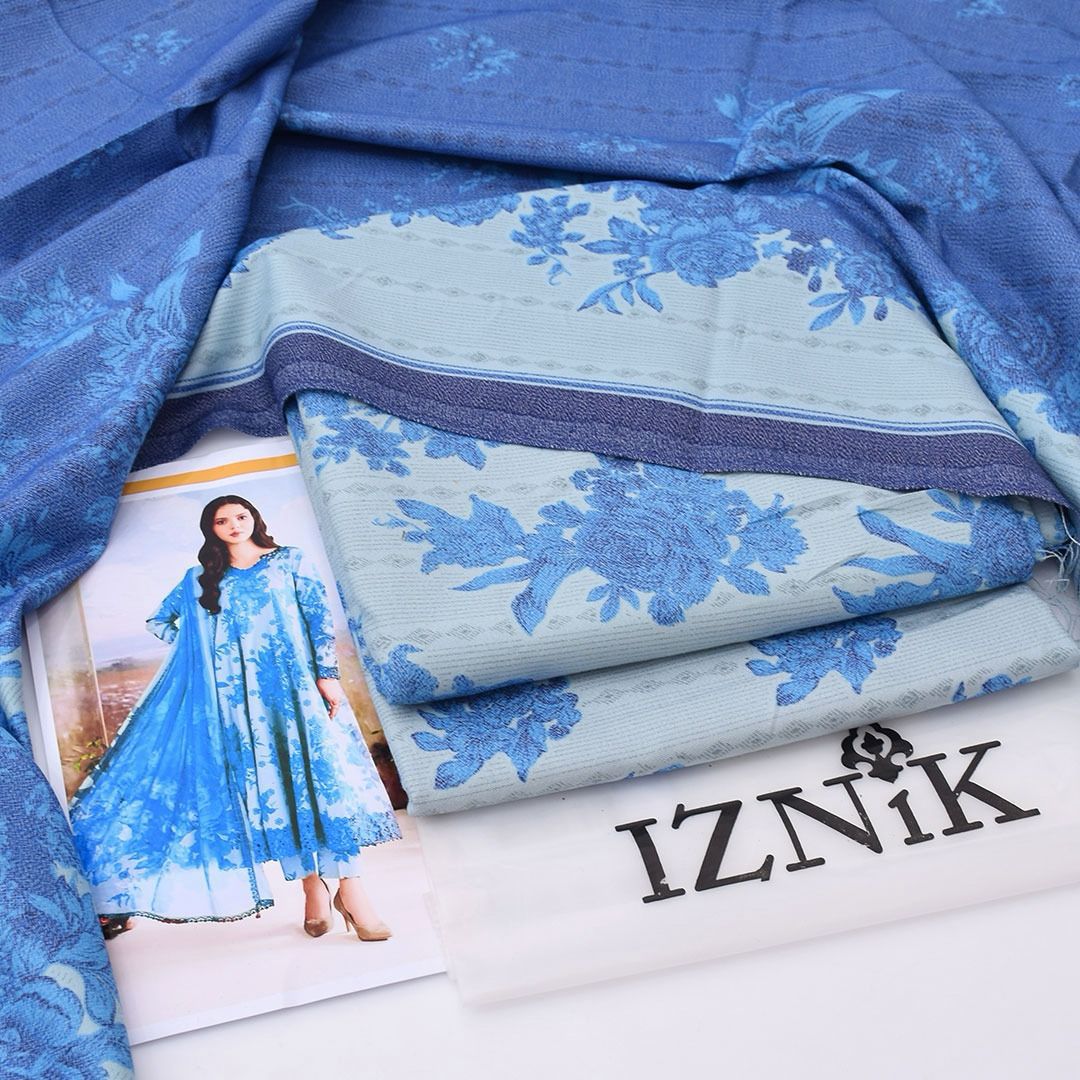 Light blue IZNiK Dhanak 3-Piece Suit | Winter Collection