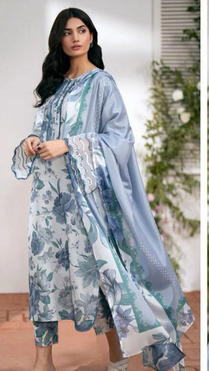 Light blue BAROQUE  Dhanak 3-Piece Suit – Winter Collection