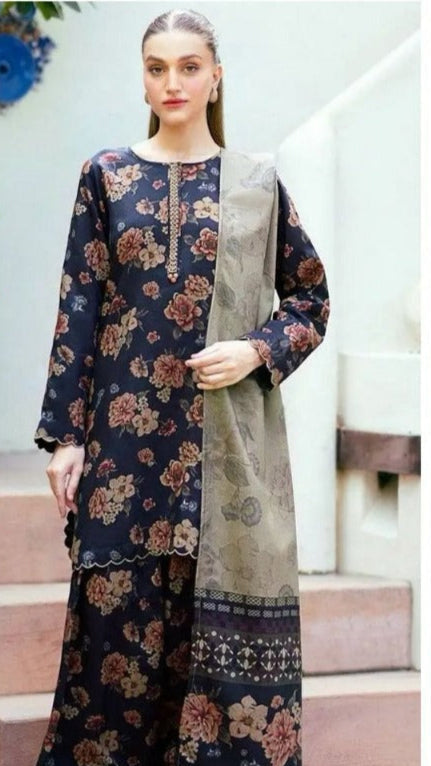 Dark Blue BAROQUE Dhanak 3-Piece Suit – Winter Collection